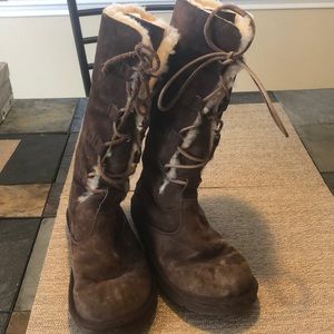 Ugg leather and shearling winter boots